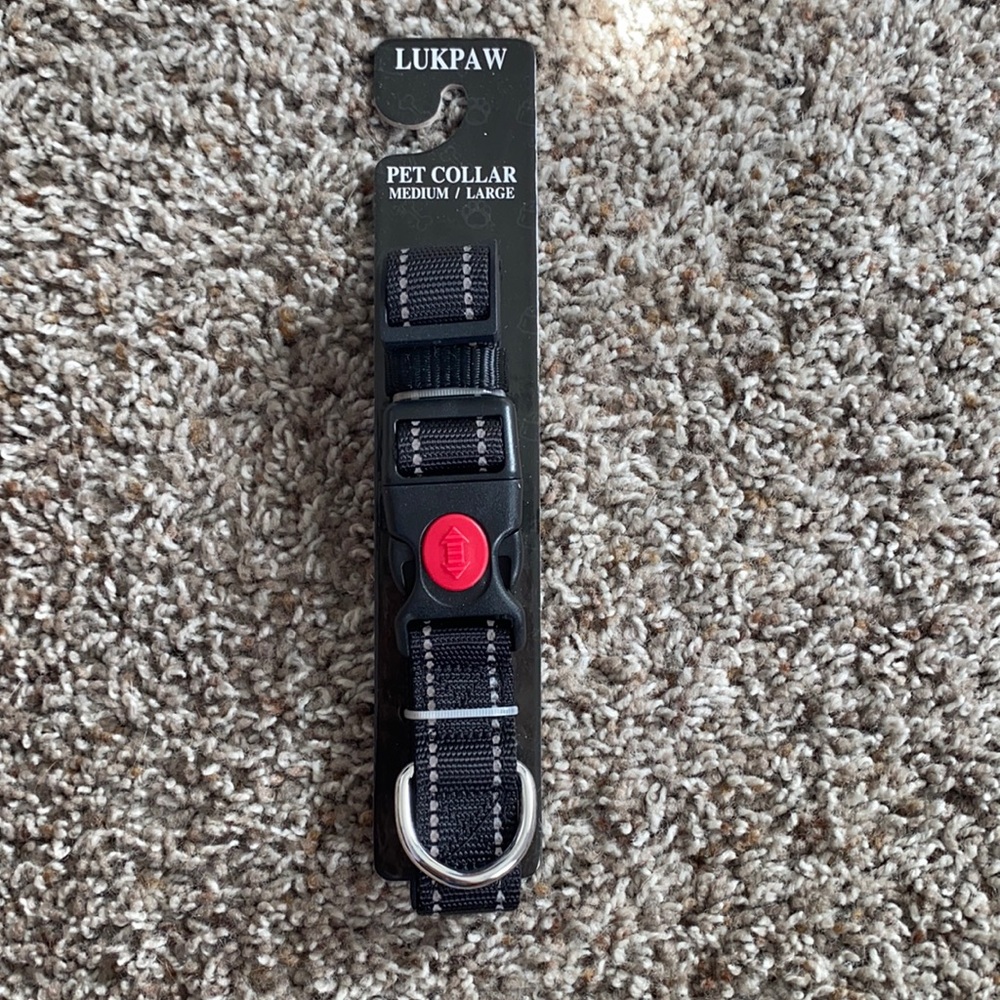 Pet collar